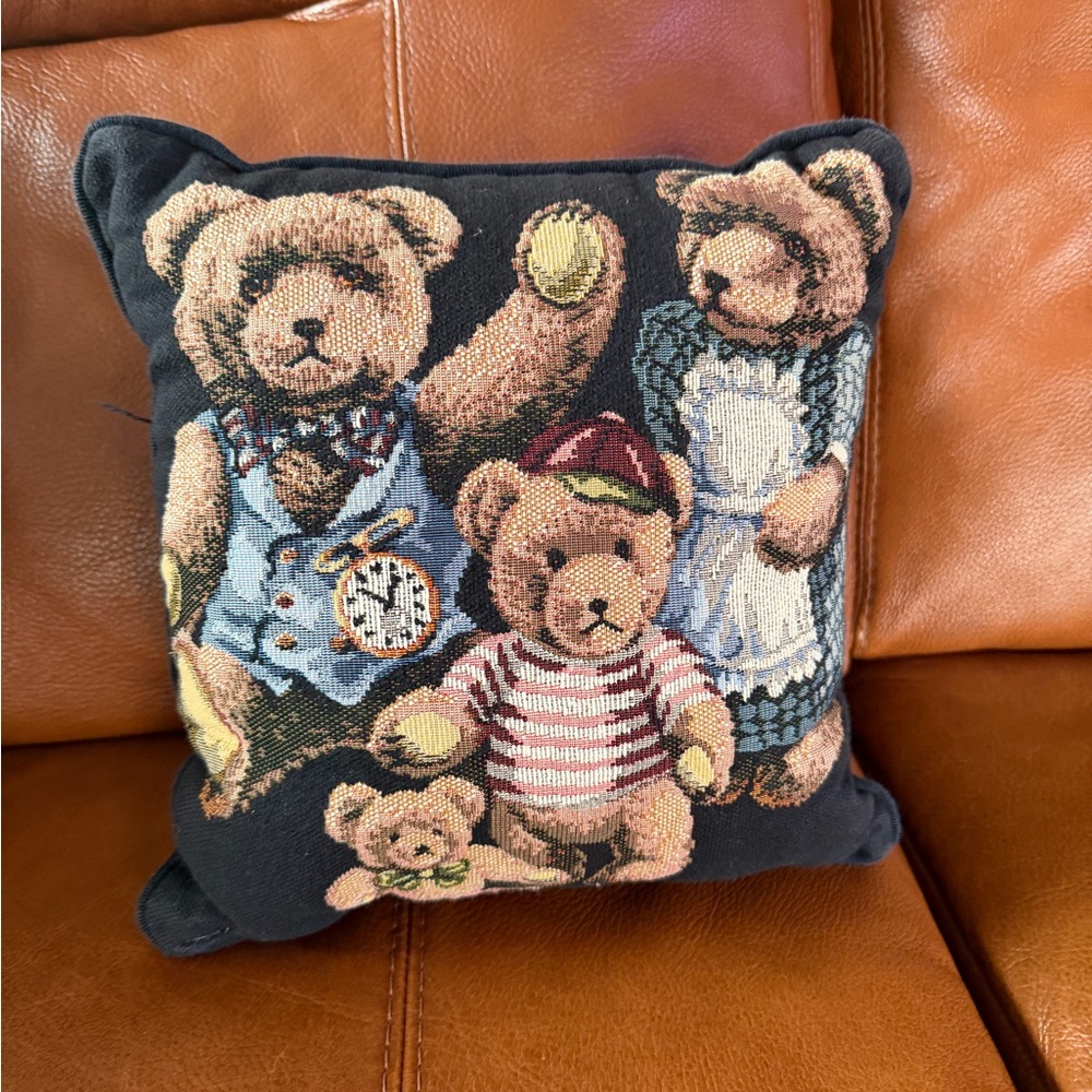 Dakota tapestry pillow teddy bear family